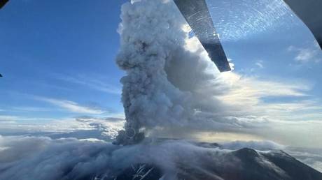 Major Russian volcano erupts for first time in centuries (VIDEOS)