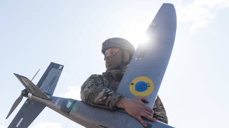 UK to send Ukraine 150,000 drones
