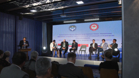 Russia calls for influence of Western media platforms to be curbed