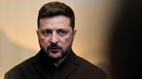 Zelensky threatens to attack Belarus
